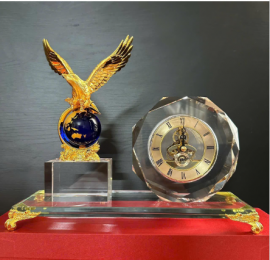 Bộ pha lê để bàn 3T hình đại bàng 